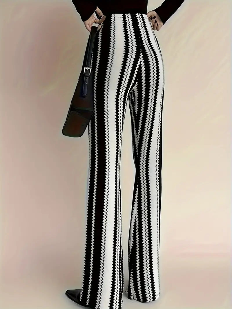 Eliza - Elegante schwarz-weiß gestreifte Schlaghose