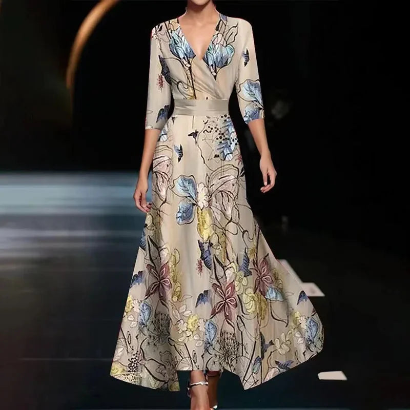 Matisse – Elegantes Maxikleid mit Blumendruck