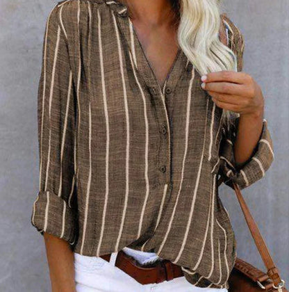 Demetria - Lässiges gestreiftes Button-Shirt für Damen